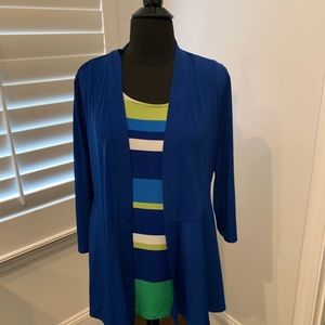 Women’s sleeve top with jacket.